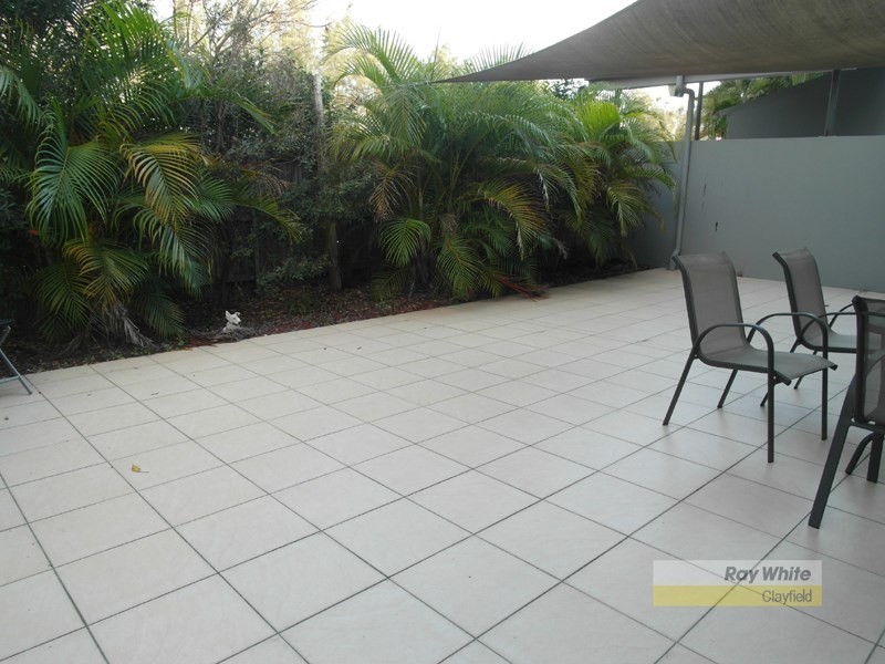 2/654 Kingsford Smith Drive, Hamilton QLD 4007