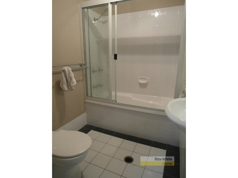 2/654 Kingsford Smith Drive, Hamilton QLD 4007