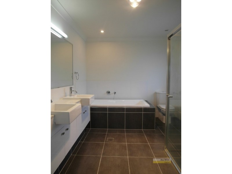 50 Ure Street, Hendra QLD 4011