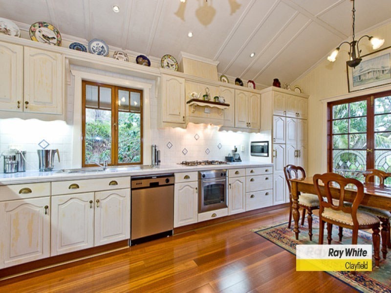 35 Woodview Street, Samford Valley QLD 4520