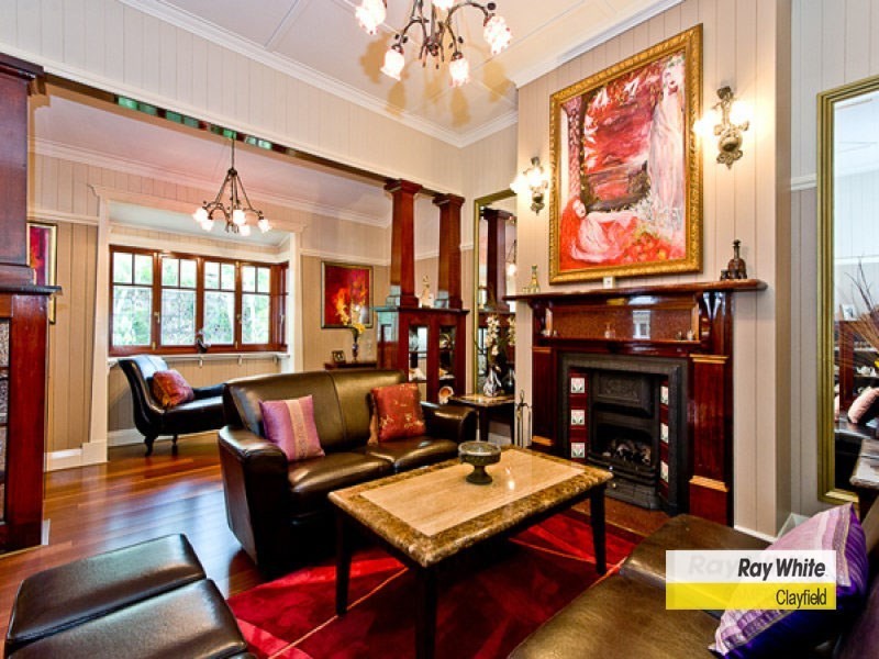 35 Woodview Street, Samford Valley QLD 4520