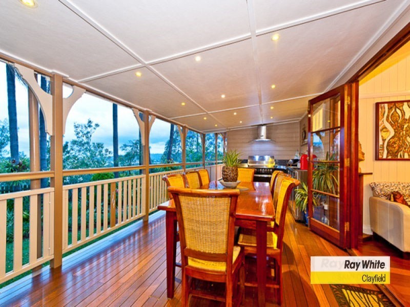 35 Woodview Street, Samford Valley QLD 4520