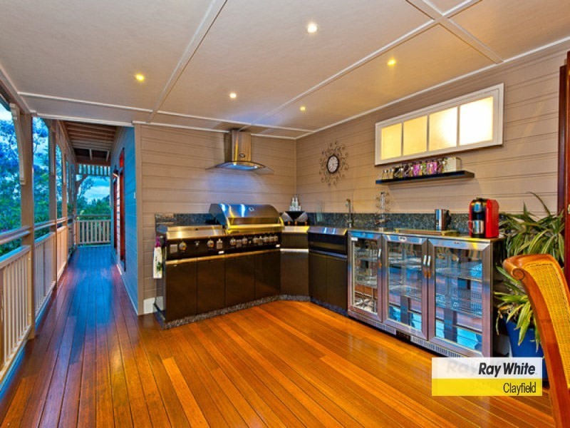 35 Woodview Street, Samford Valley QLD 4520