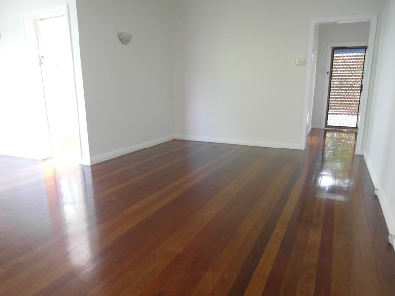 26 Vaucluse Street, Wavell Heights QLD 4012