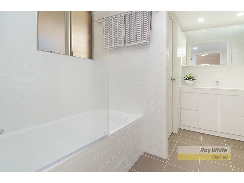 4/100 Bayview Terrace, Clayfield QLD 4011