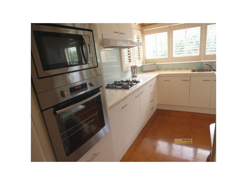 10 Jolly Street, Clayfield QLD 4011