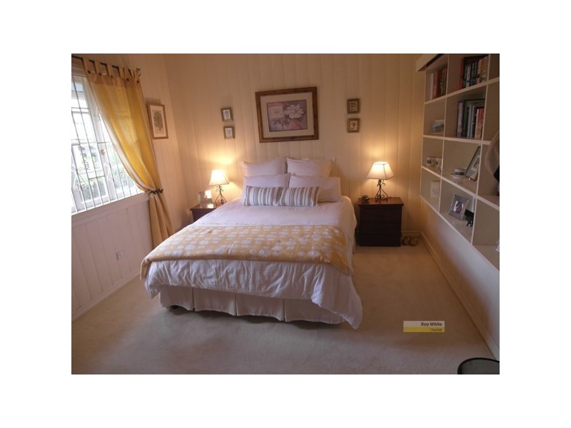 10 Jolly Street, Clayfield QLD 4011