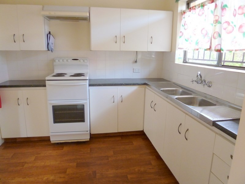 2/47 Collins Street, Clayfield QLD 4011