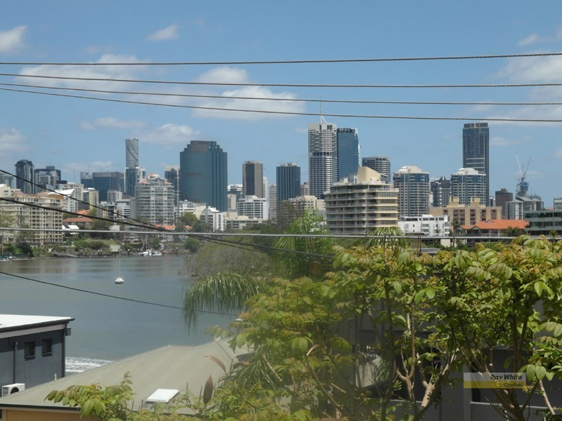 18 Laidlaw Parade, East Brisbane QLD 4169