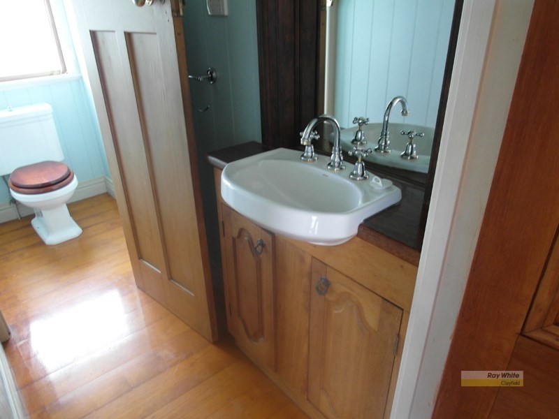 18 Laidlaw Parade, East Brisbane QLD 4169