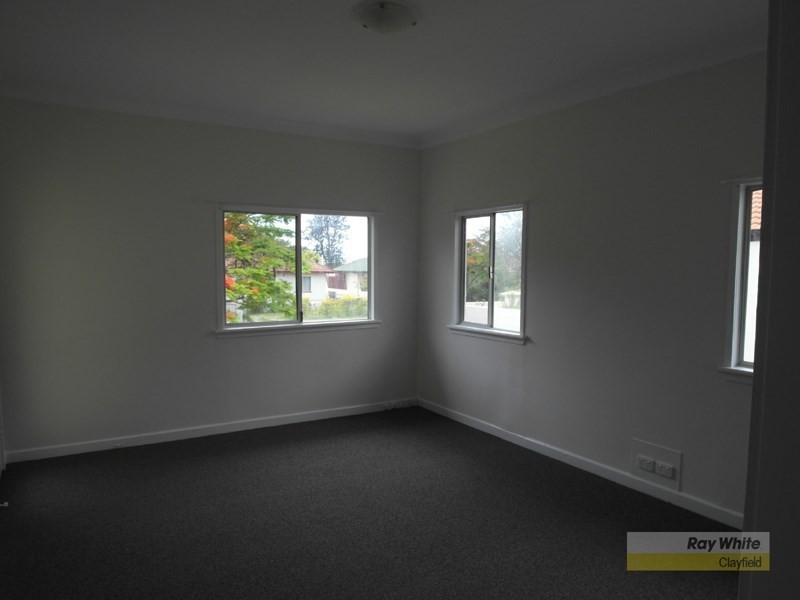 108 Main Avenue, Wavell Heights QLD 4012