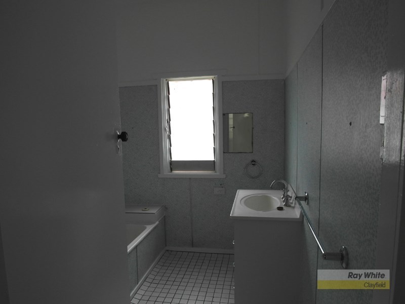 108 Main Avenue, Wavell Heights QLD 4012