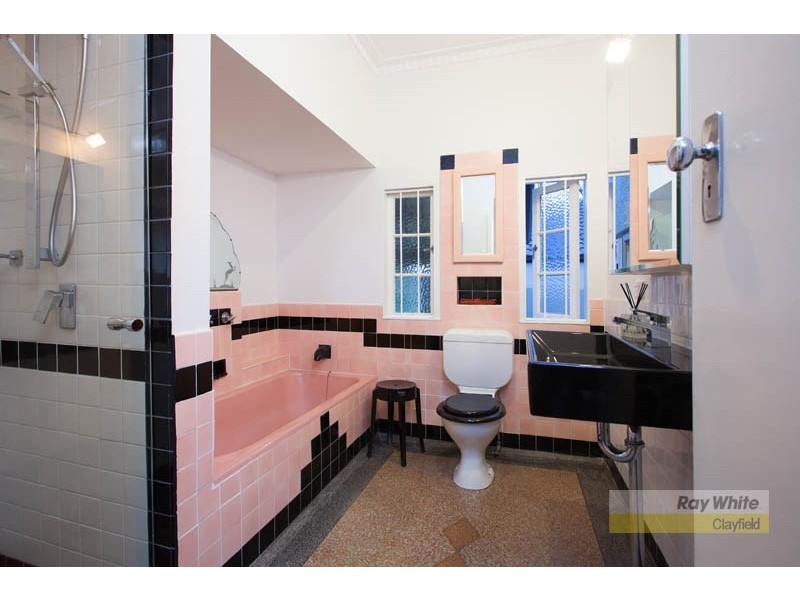 50 Sefton Road, Hendra QLD 4011