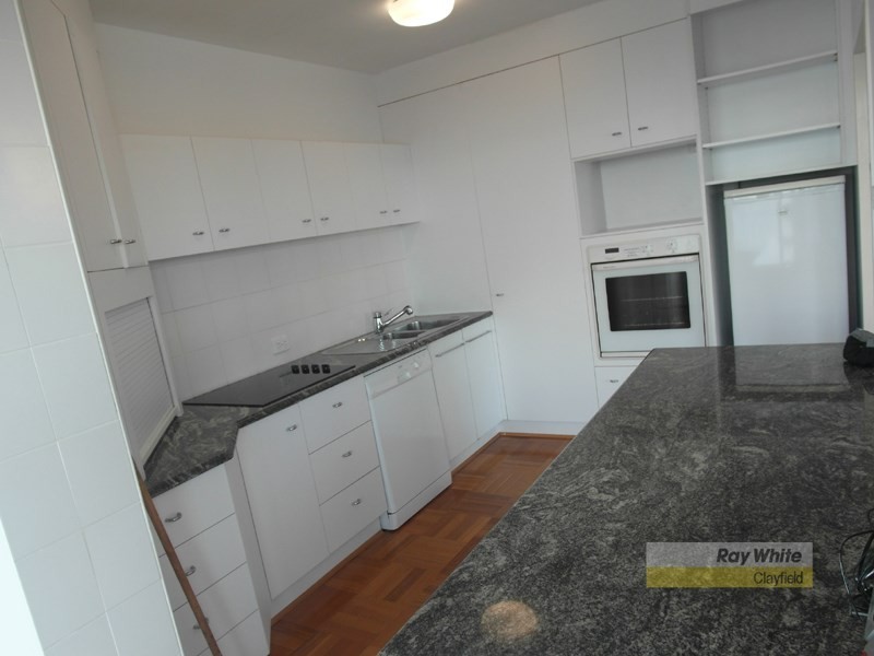 6C/11 Hillside Crescent, Hamilton QLD 4007