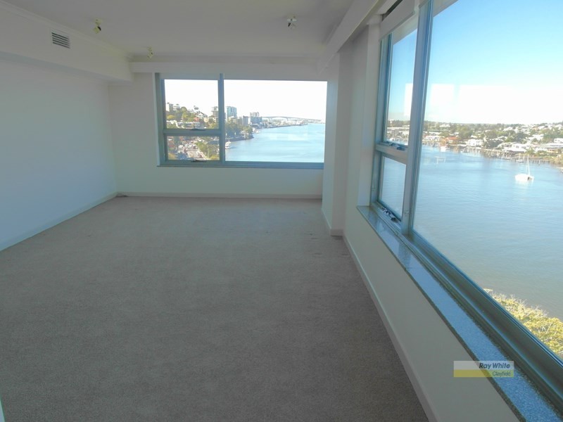 6C/11 Hillside Crescent, Hamilton QLD 4007