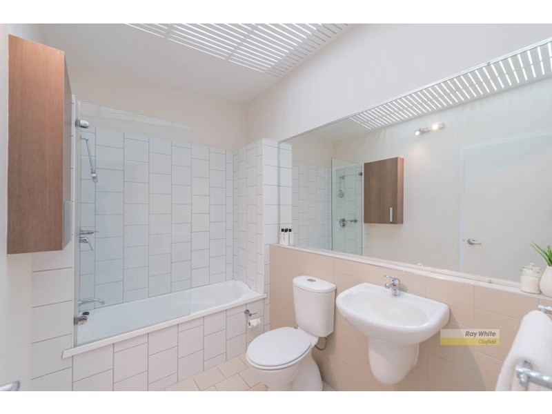 4/495 Rode Road, Chermside QLD 4032