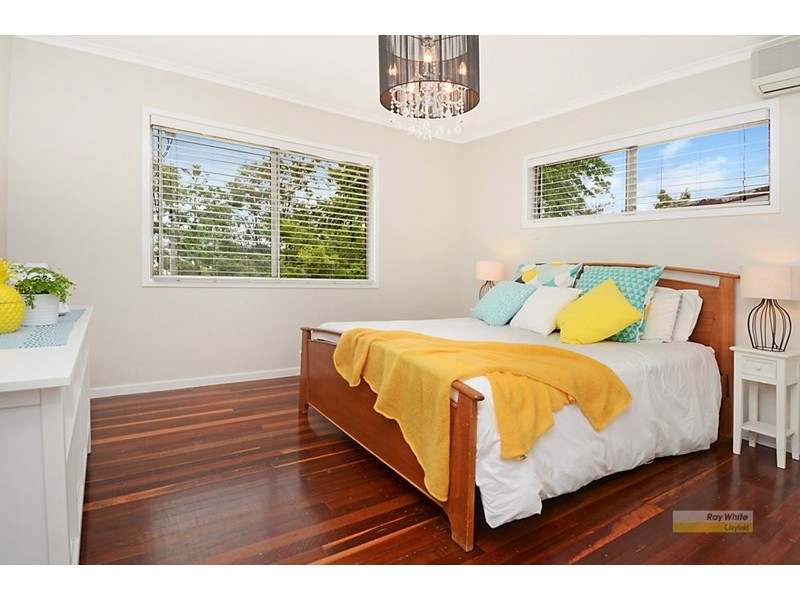 3 Halton Street, Stafford Heights QLD 4053