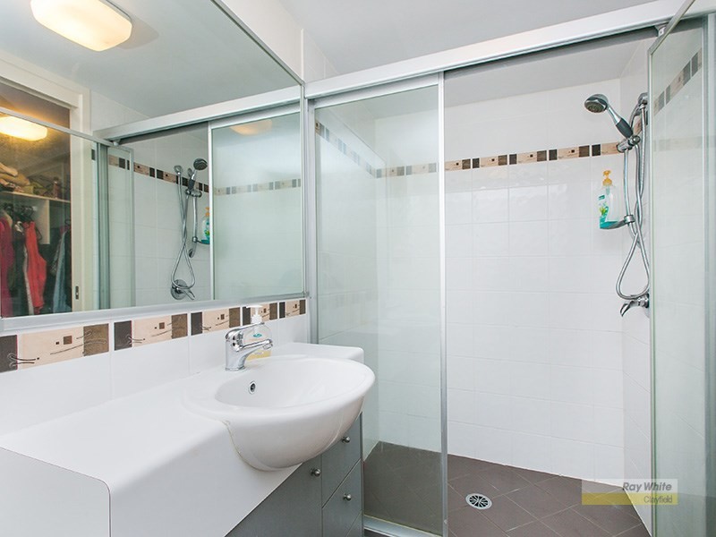 4/33 Pilba Street, Chermside QLD 4032