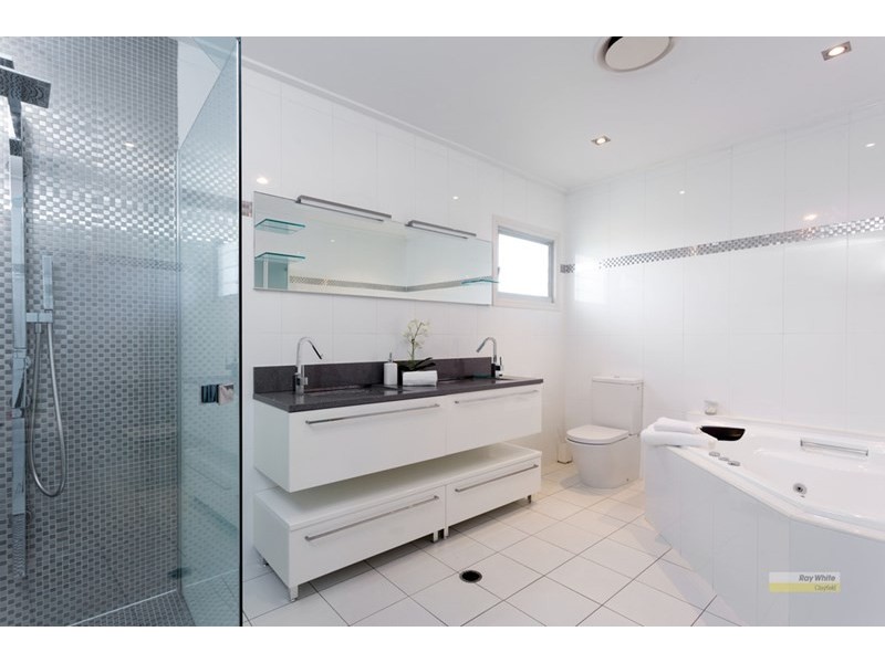 64 Noble Street, Clayfield QLD 4011