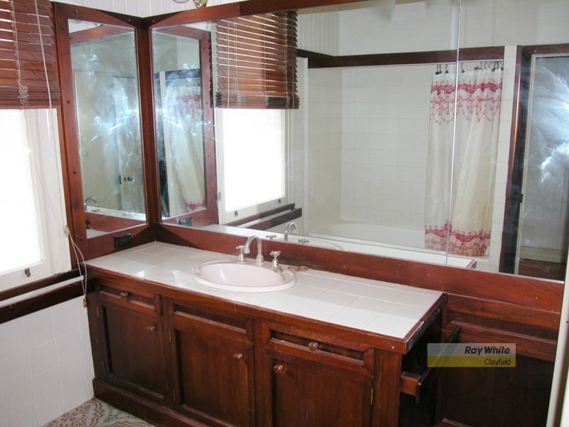 47 Junction Road, Clayfield QLD 4011