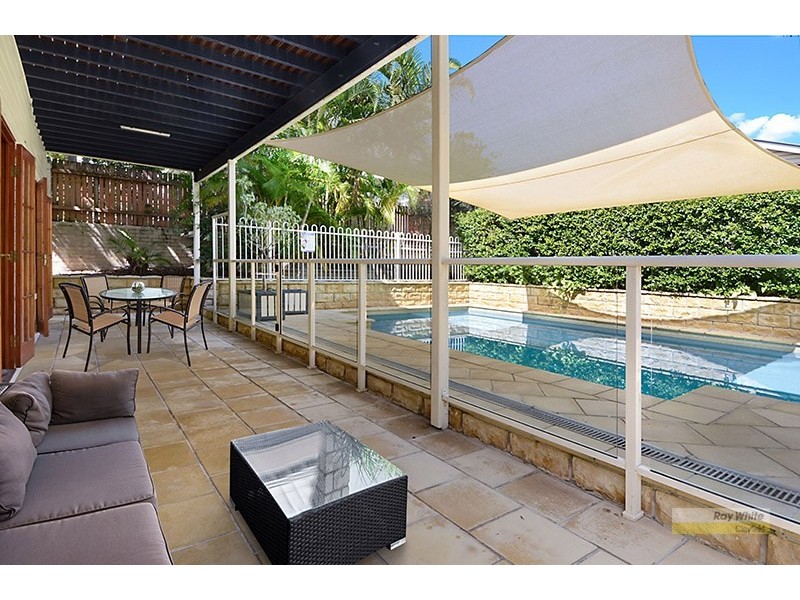 54 Derby Street, Hendra QLD 4011