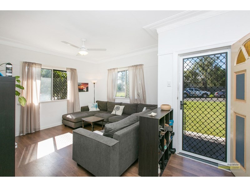 111 Blackwood Road, Deagon QLD 4017