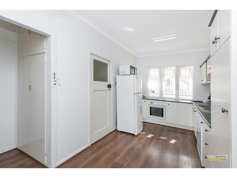 111 Blackwood Road, Deagon QLD 4017