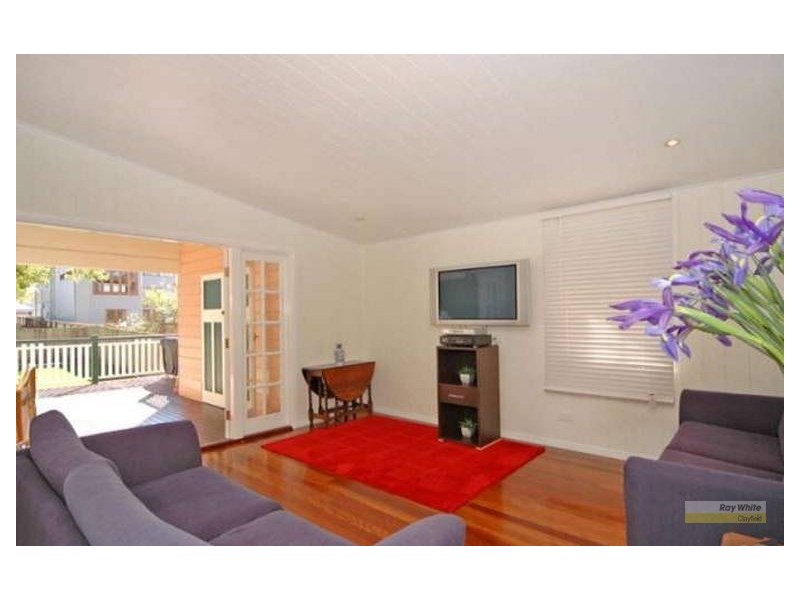 4 Fraser Street, Wooloowin QLD 4030