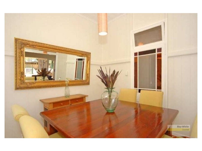 4 Fraser Street, Wooloowin QLD 4030