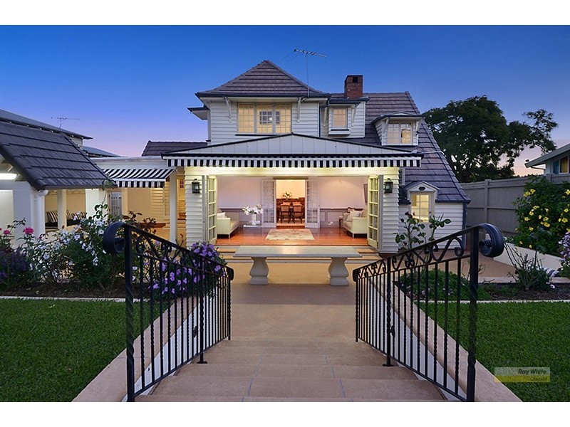 54 Manson Road, Hendra QLD 4011