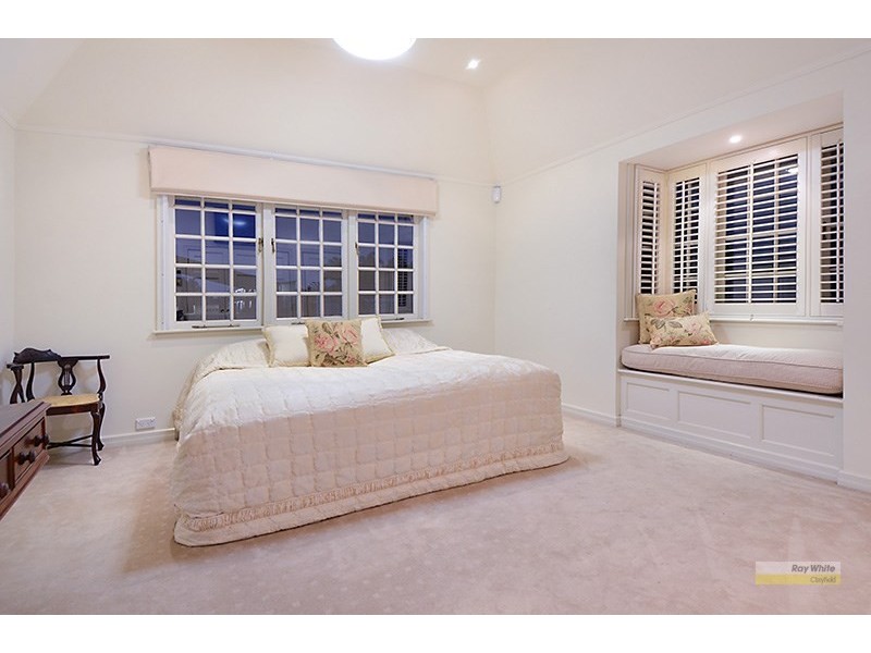 54 Manson Road, Hendra QLD 4011