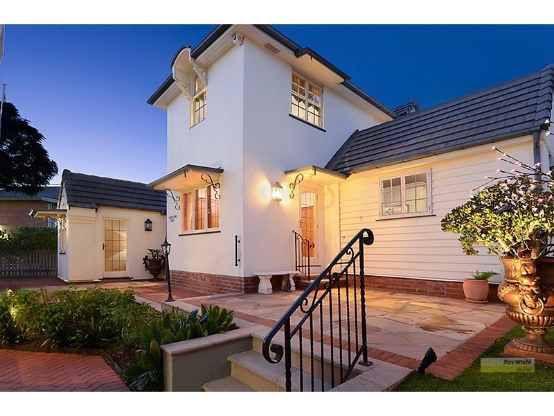 54 Manson Road, Hendra QLD 4011