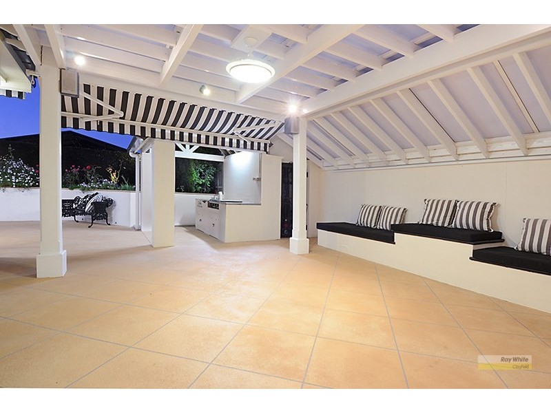 54 Manson Road, Hendra QLD 4011