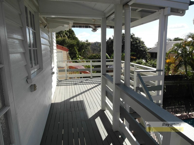 20 Highclere Street, Clayfield QLD 4011