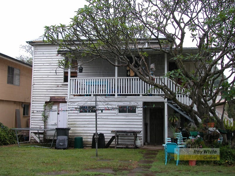 27 Allen Street, Hamilton QLD 4007