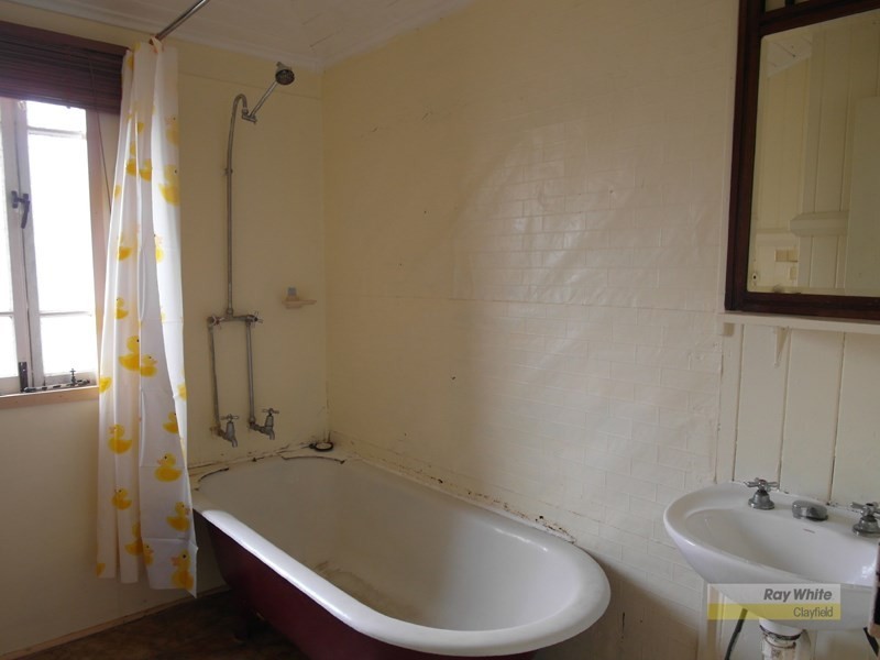 67 Wongara Street, Clayfield QLD 4011