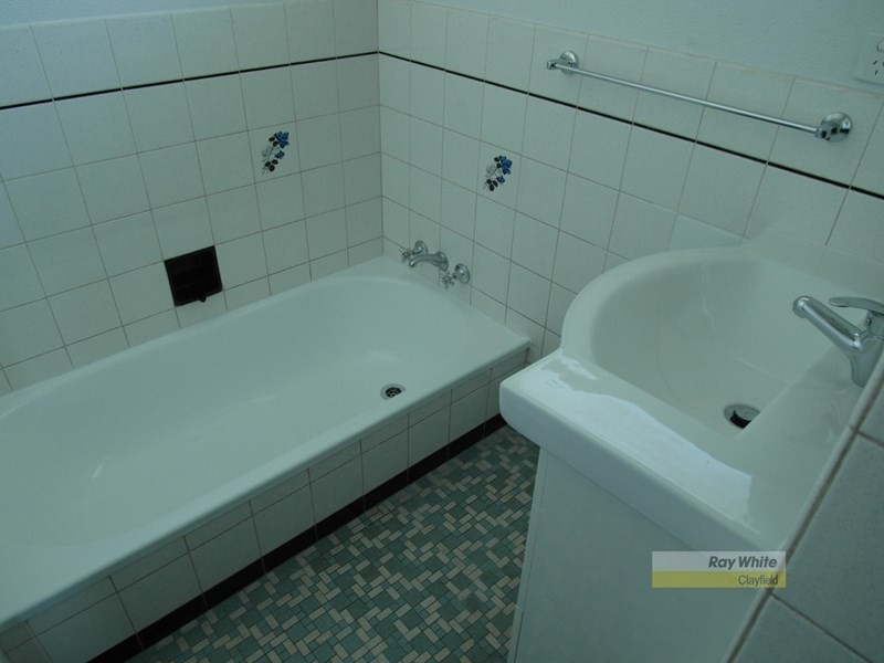 403 Robinson Road West, Geebung QLD 4034