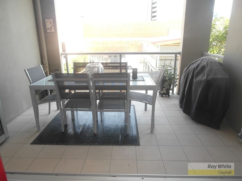 2/14 Lever Street, Albion QLD 4010