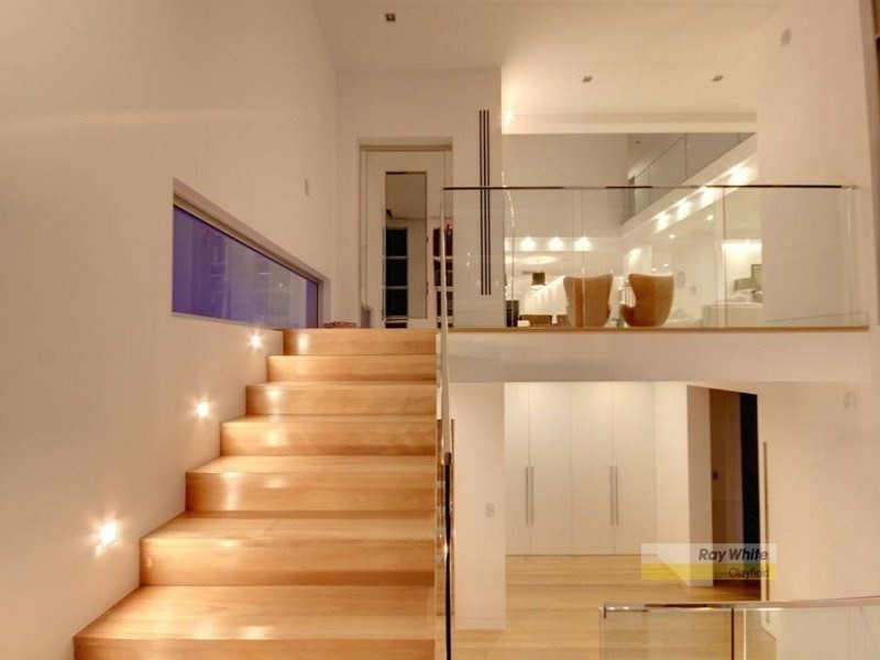 20 Gilgandra Street, Indooroopilly QLD 4068