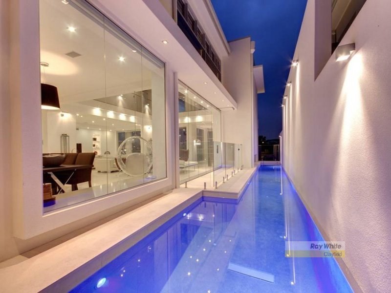 20 Gilgandra Street, Indooroopilly QLD 4068