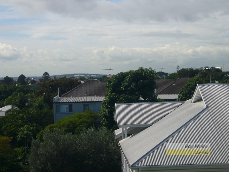 8/6 Barlow Street, Clayfield QLD 4011