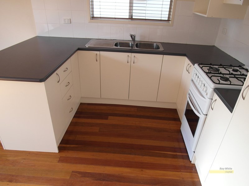 62 Henry Street, Wooloowin QLD 4030