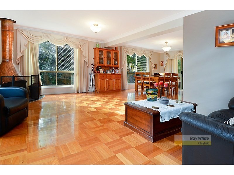 65 Saturn Crescent, Bridgeman Downs QLD 4035