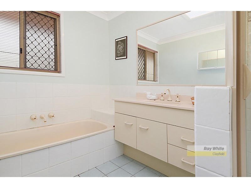 65 Saturn Crescent, Bridgeman Downs QLD 4035