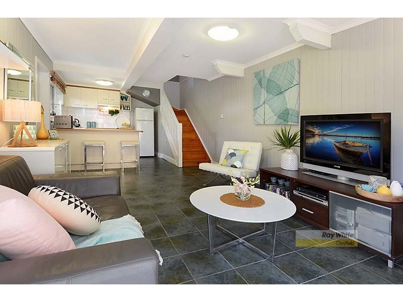 1/5 Garnet Street, Clayfield QLD 4011