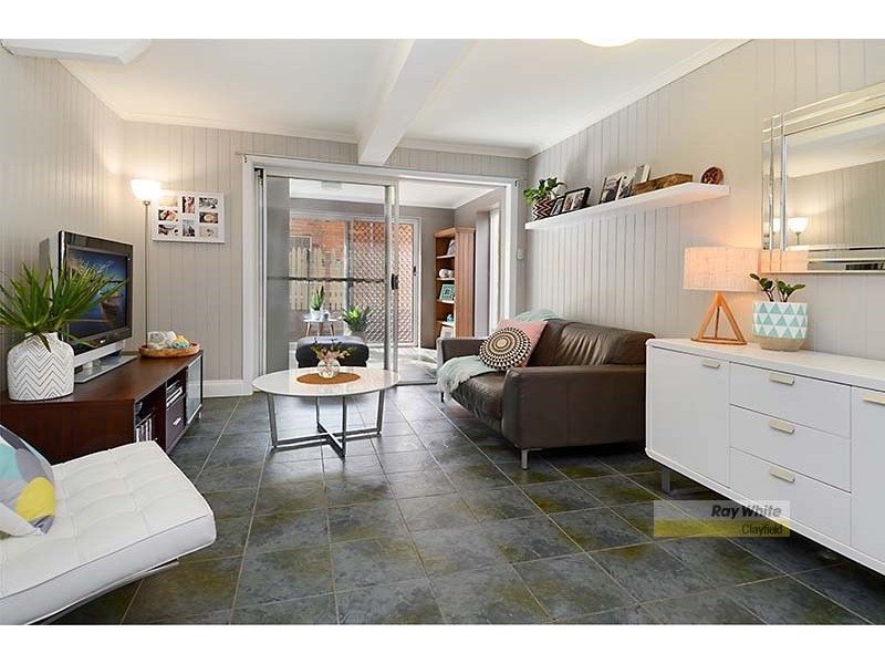 1/5 Garnet Street, Clayfield QLD 4011