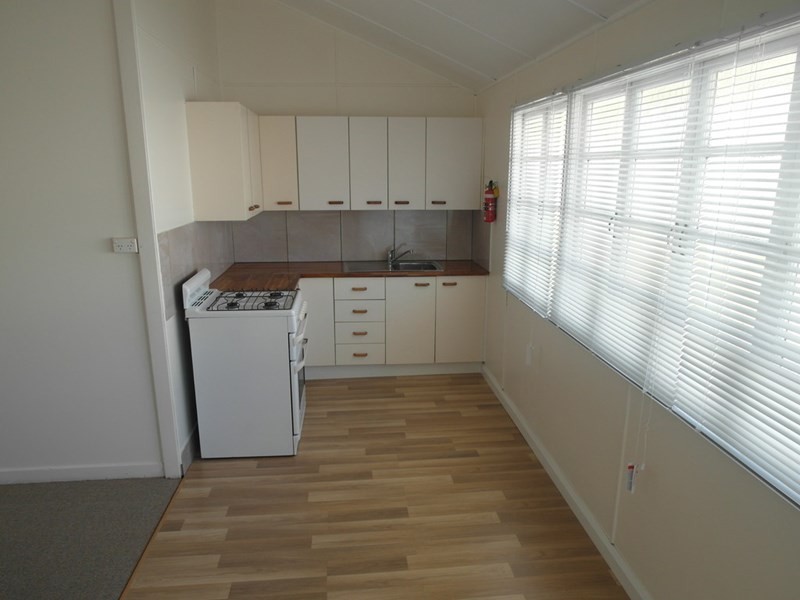 2/111 Park Road, Wooloowin QLD 4030