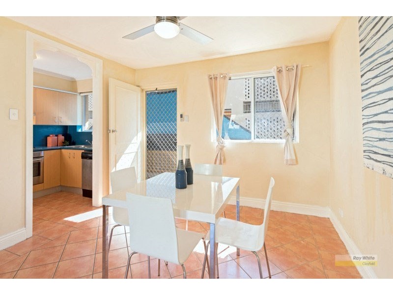 2/32 Miles Street, Clayfield QLD 4011