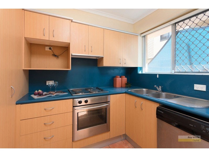 2/32 Miles Street, Clayfield QLD 4011