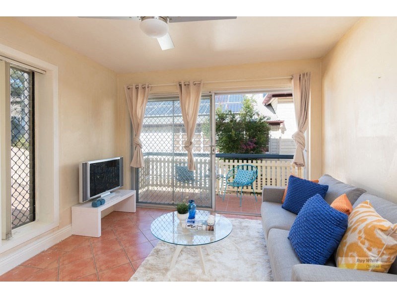 2/32 Miles Street, Clayfield QLD 4011